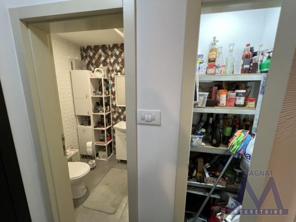 Slika 11 - Dvosoban stan na prodaju, 65m2, 115.000€