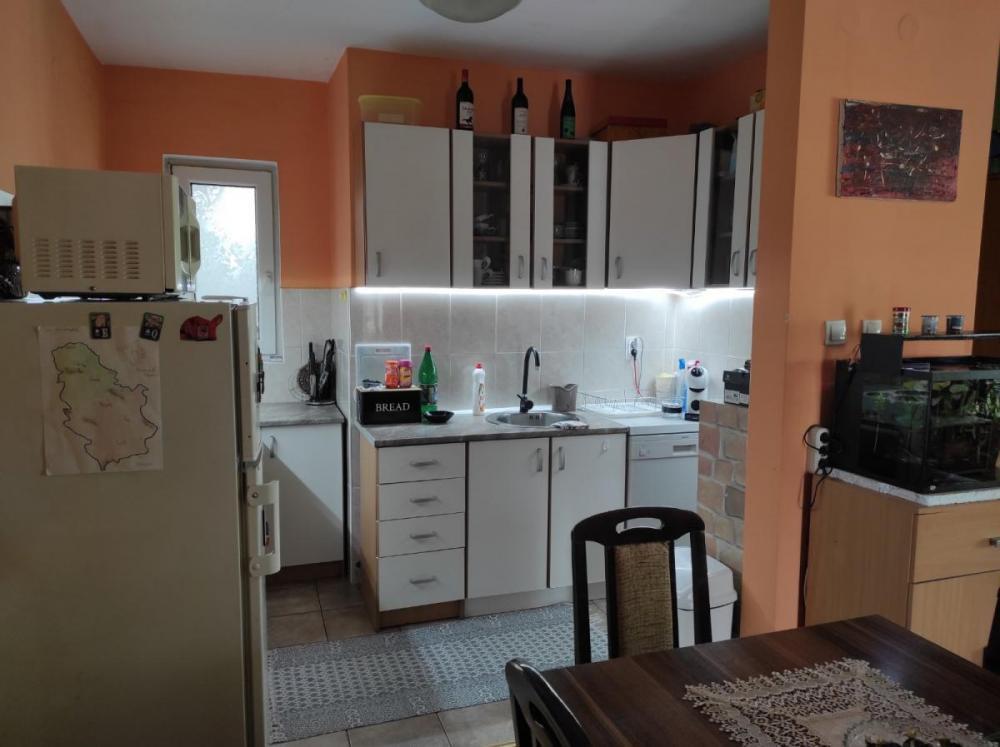 Glavna slika -Lukijana Mušickog, Trosoban stan na prodaju, 72m2, 164.800€
