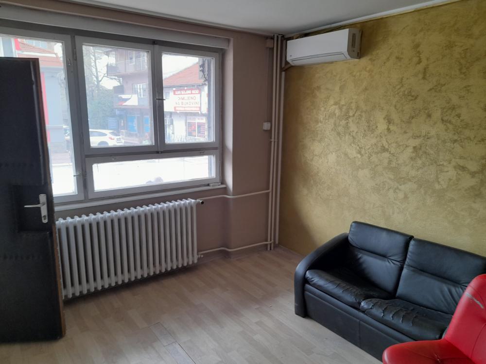 Slika 7 - Vojvode Mišića 40,  Lokal za izdavanje, 33m2, 0€