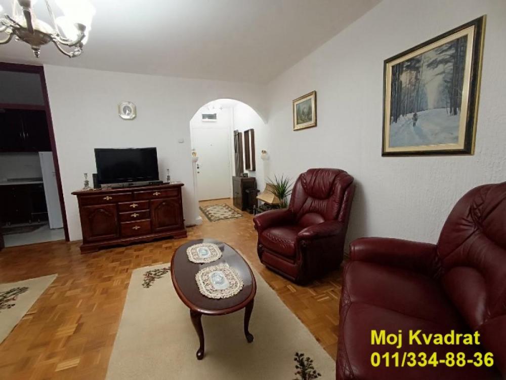 Slika 1 - Dvoiposoban stan za izdavanje, 67m2, 700€