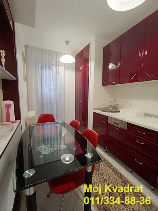 Slika 4 - Dvoiposoban stan za izdavanje, 67m2, 700€