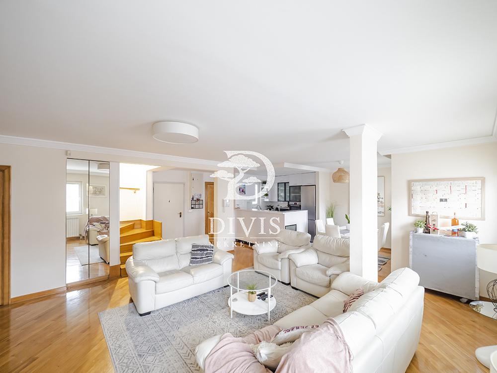 Glavna slika -Durmitorska , Četvorosoban stan na prodaju, 149m2, 450.000€