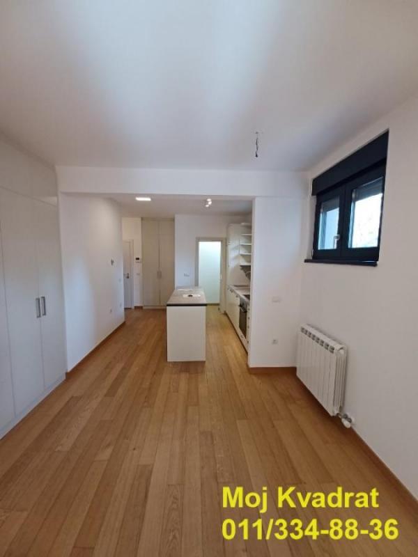 Slika 3 -  Lokal za izdavanje, 84m2, 1.100€