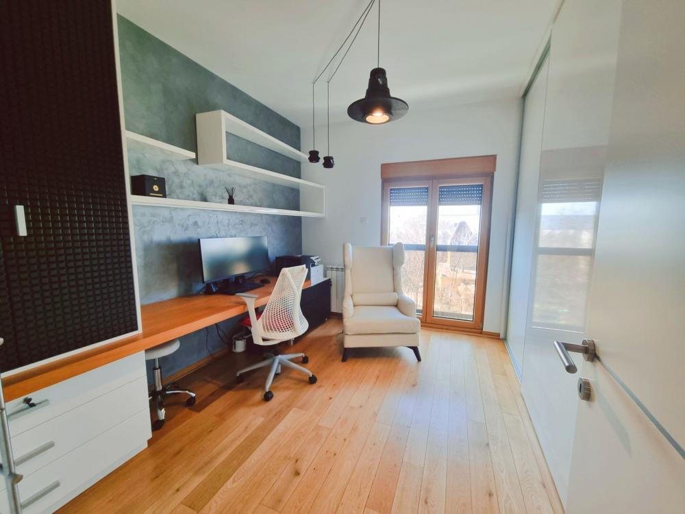 Slika 8 - Četvorosoban stan na prodaju, 132m2, 515.000€