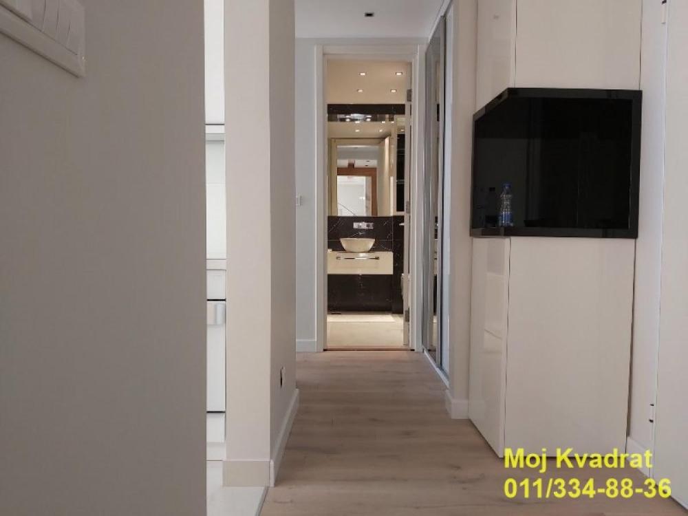 Slika 8 - Dvosoban stan za izdavanje, 67m2, 1.200€