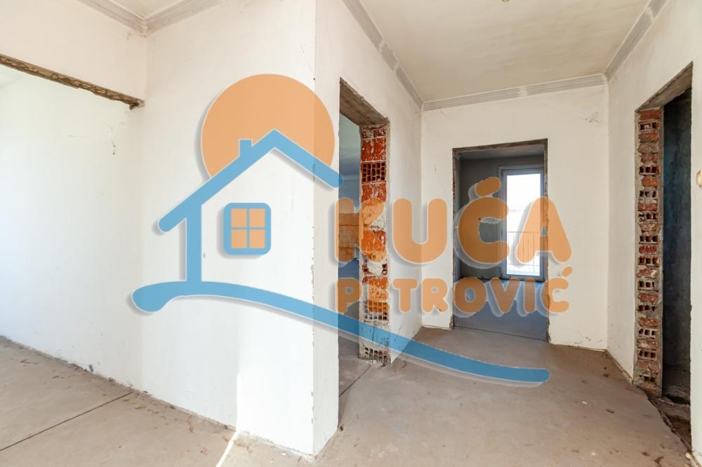 Slika 11 - Proleterska,  Kuća na prodaju, 500m2, 721.000€