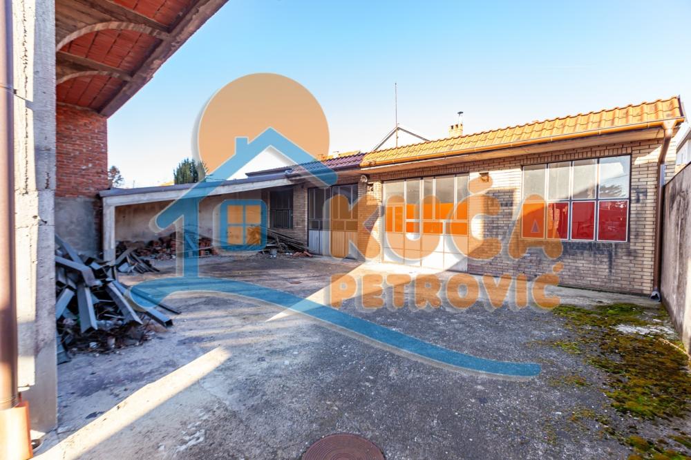 Slika 4 - Proleterska,  Kuća na prodaju, 500m2, 721.000€