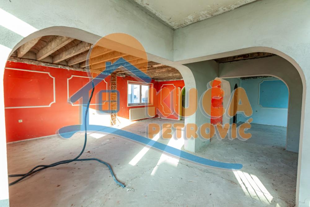 Slika 5 - Proleterska,  Kuća na prodaju, 500m2, 721.000€