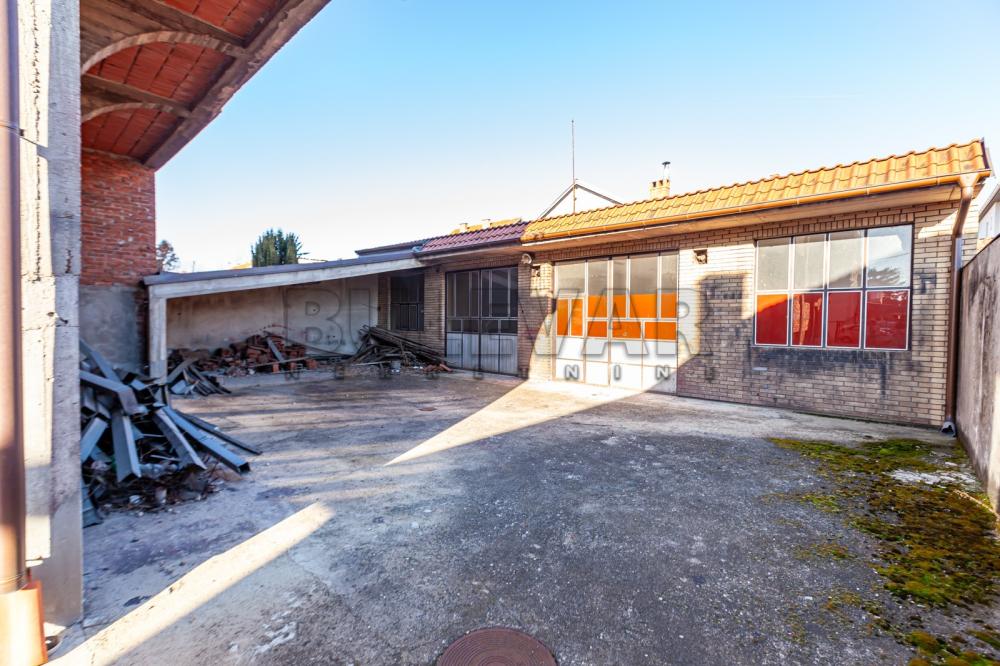 Slika 4 - Proleterska,  Kuća na prodaju, 500m2, 721.000€