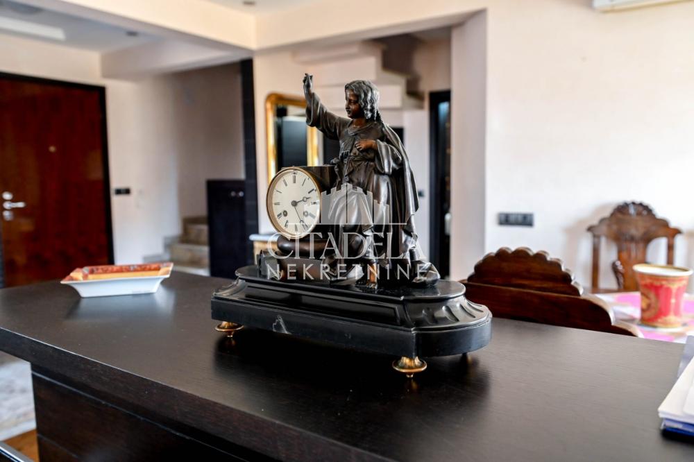 Slika 6 - Trgovačka, Četvorosoban stan na prodaju, 100m2, 240.000€