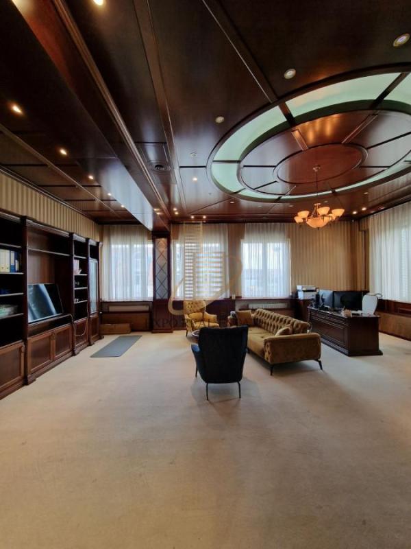 Slika 5 -  Lokal za izdavanje, 690m2, 5.000€