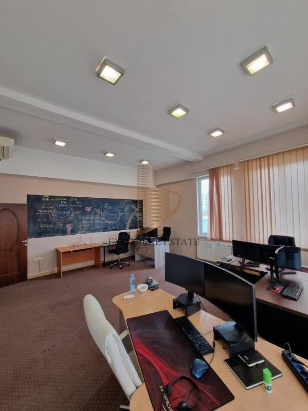 Slika 9 -  Lokal za izdavanje, 690m2, 5.000€