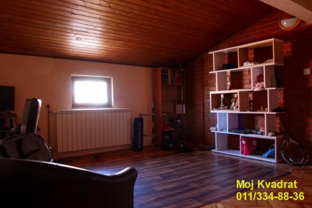 Slika 8 - Petosoban stan na prodaju, 177m2, 185.000€