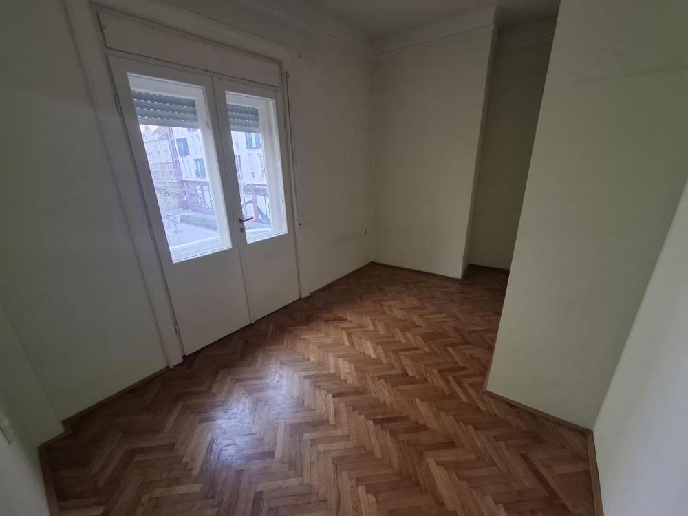 Slika 11 - Troiposoban stan za izdavanje, 122m2, 1.500€