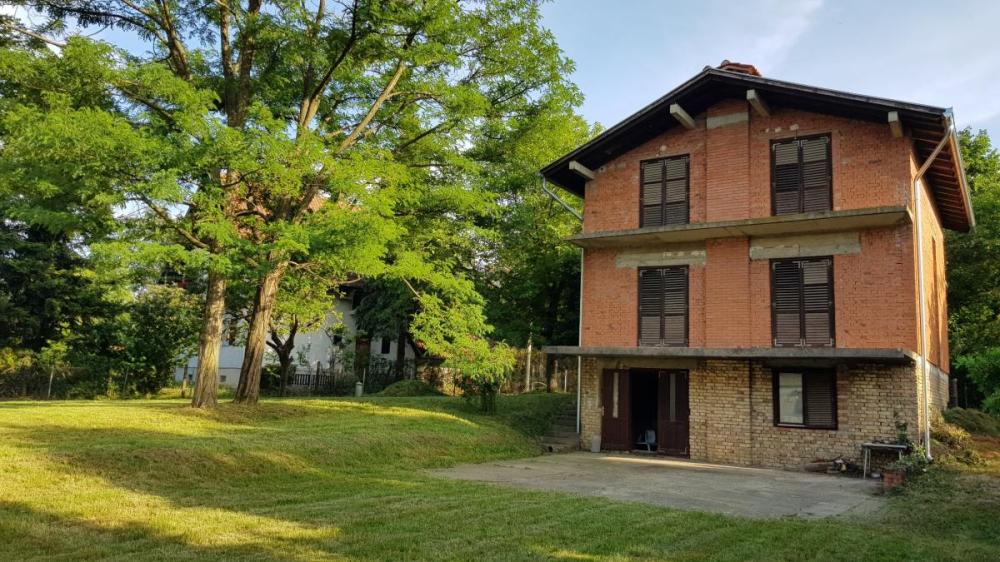 Slika 8 - Sremskih Partizana,  Kuća na prodaju, 278m2, 231.750€