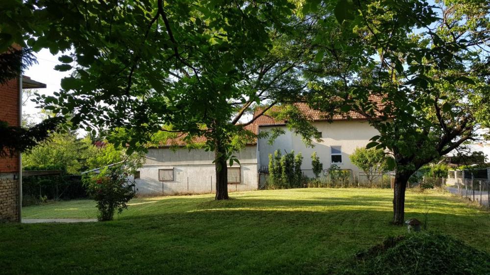 Slika 4 - Sremskih Partizana,  Kuća na prodaju, 278m2, 231.750€