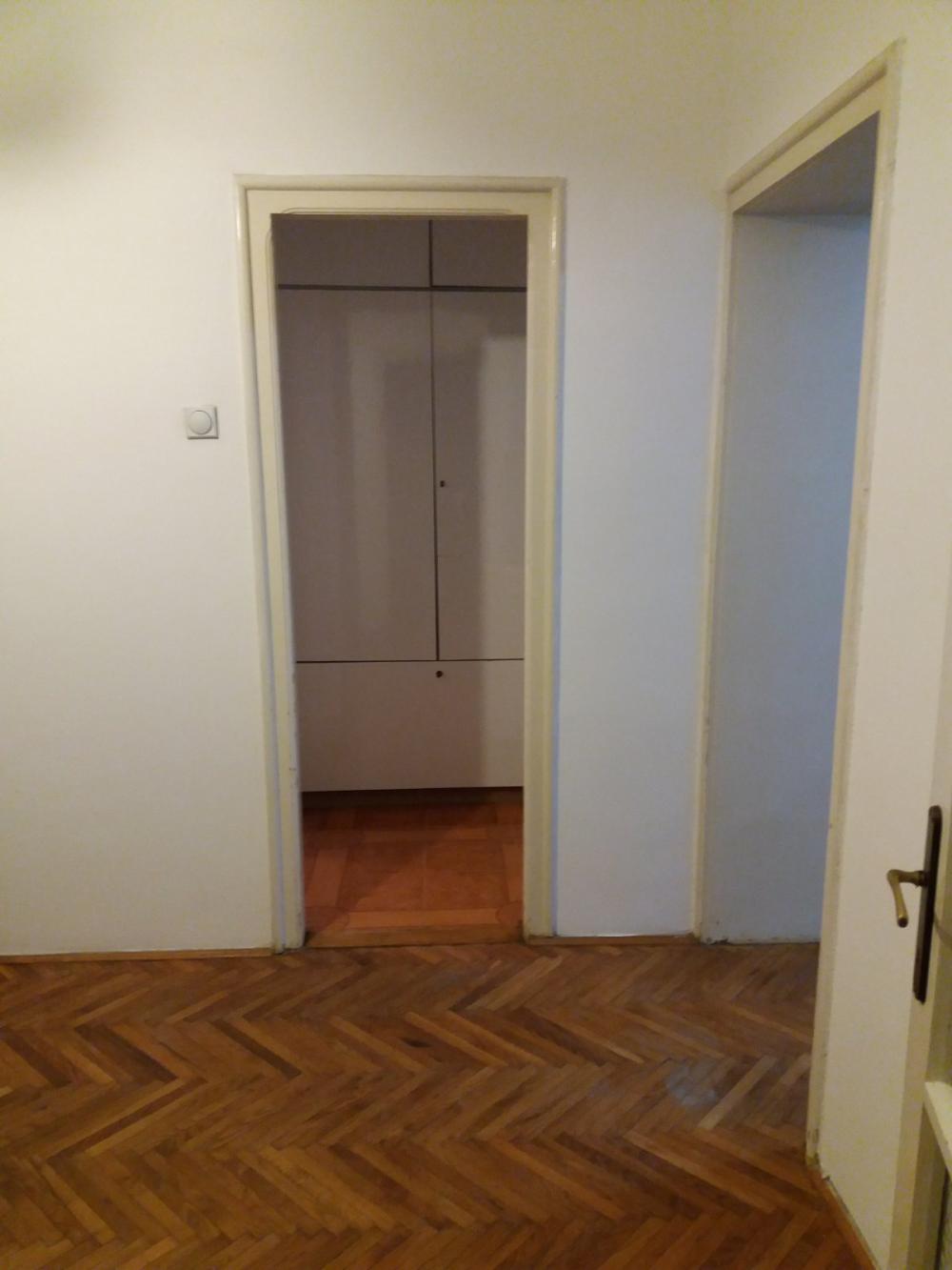 Slika 2 - Obrenovićeva, Dvoiposoban stan za izdavanje, 65m2, 300€