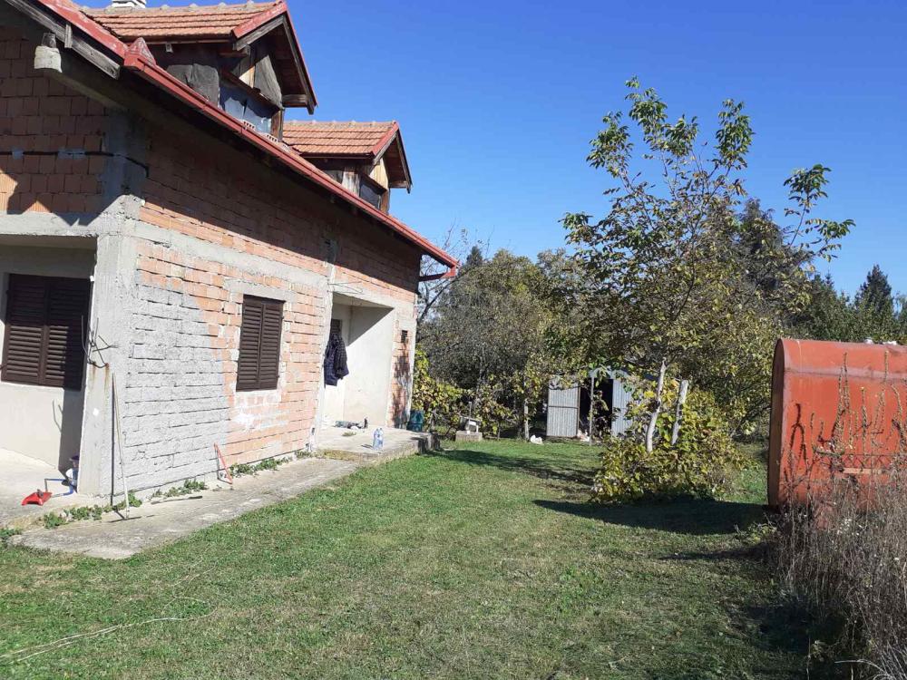 Slika 2 - Parcani,  Kuća na prodaju, 204m2, 100.000€