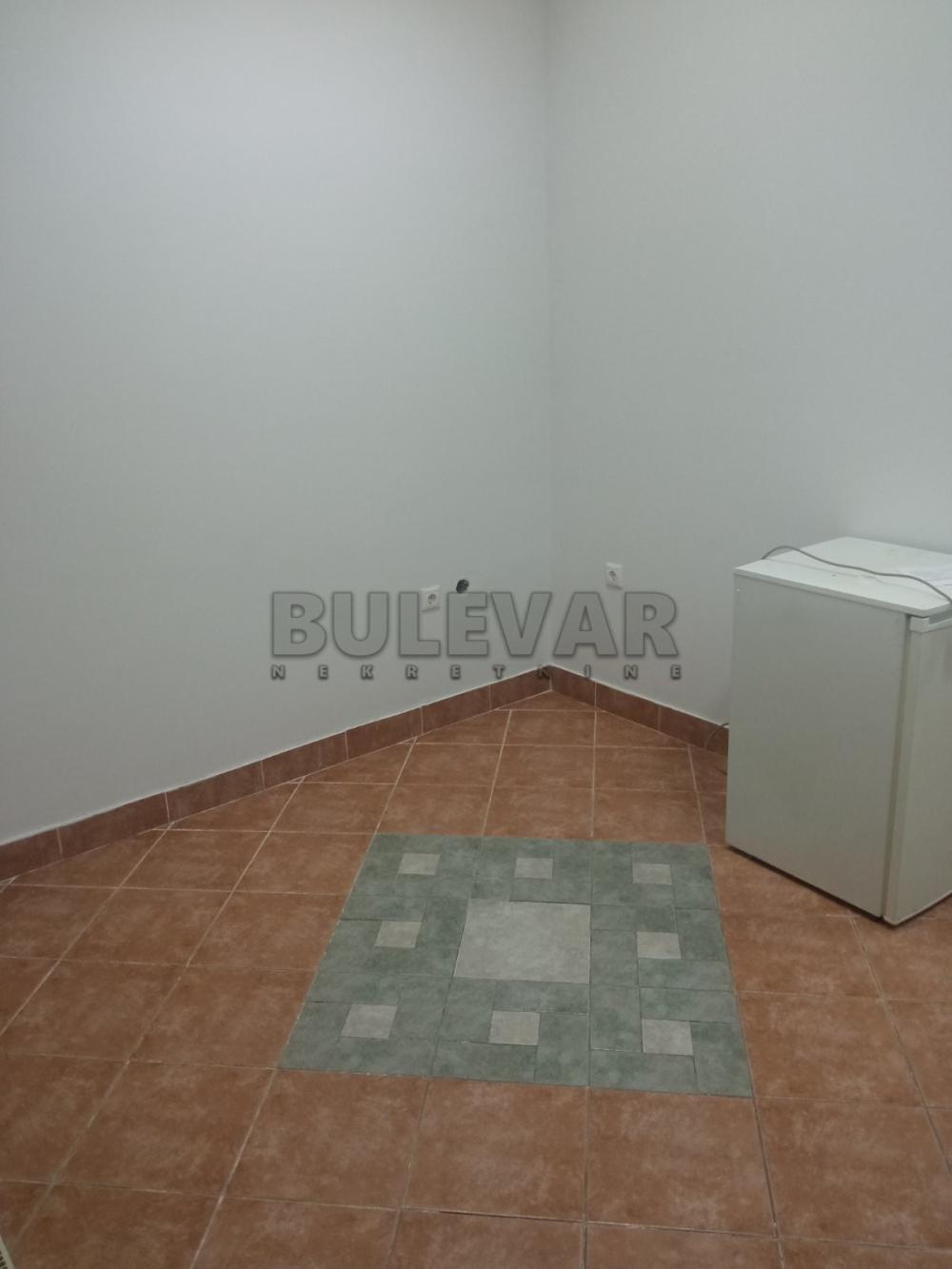 Slika 4 - Bulevar Nemanjića,  Lokal za izdavanje, 65m2, 400€