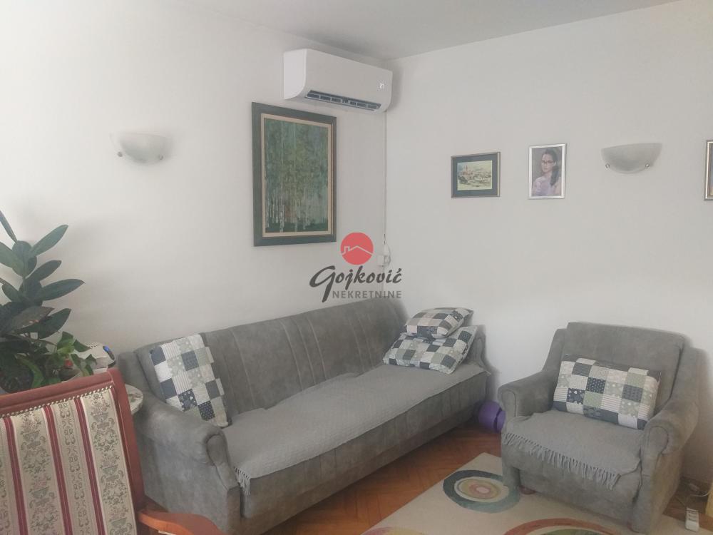 Slika 7 - Ratka Pavlovića,  Kuća na prodaju, 158m2, 380.000€