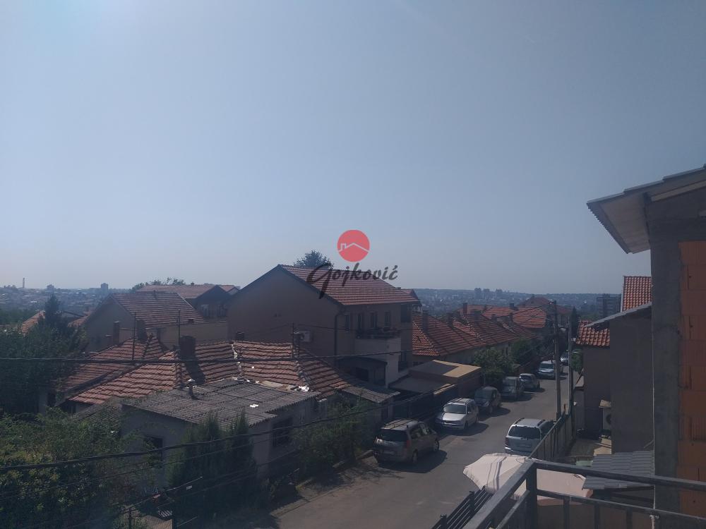 Slika 1 - Ratka Pavlovića,  Kuća na prodaju, 158m2, 380.000€