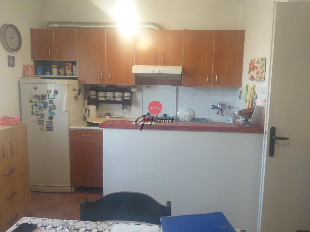 Slika 8 - Ratka Pavlovića,  Kuća na prodaju, 158m2, 380.000€