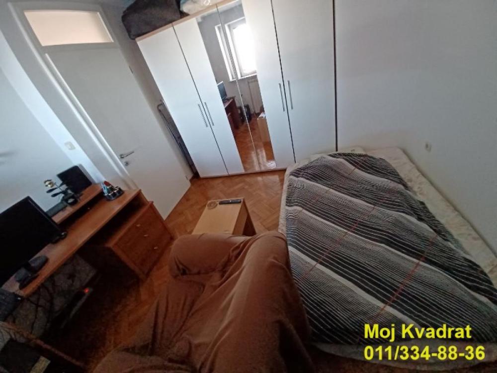 Slika 8 - Petosoban stan na prodaju, 220m2, 398.000€