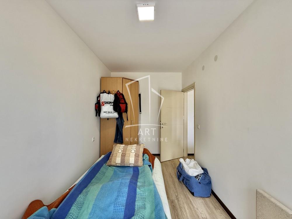 Slika 7 - Banjska, Trosoban stan za izdavanje, 53m2, 850€