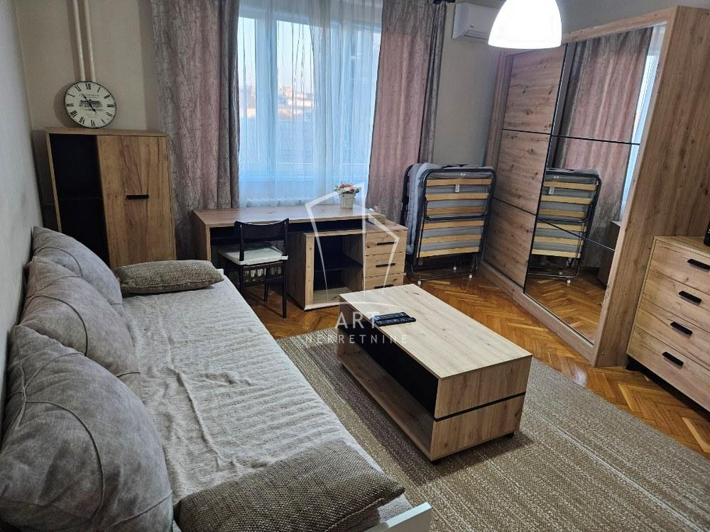 Slika 1 - Kneginje Zorke, Jednosoban stan za izdavanje, 35m2, 600€