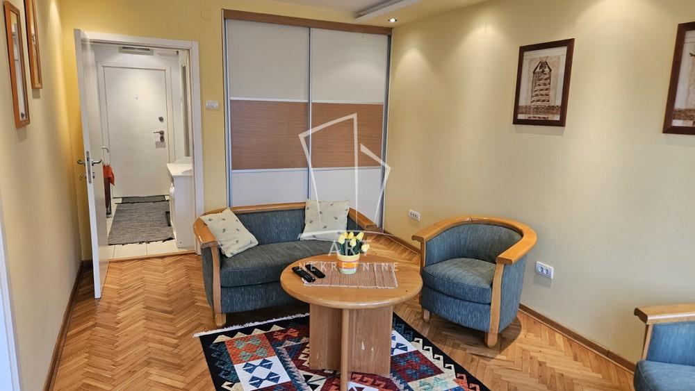 Slika 1 - Bulevar Mihajla Pupina, Dvosoban stan za izdavanje, 48m2, 700€