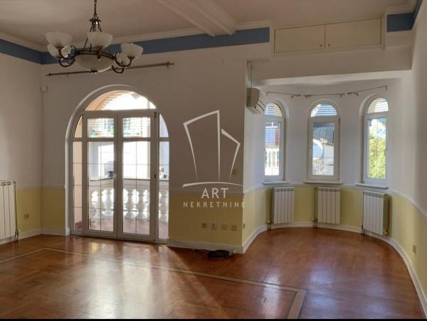 Slika 2 - Herceg Stjepana, Kuća za izdavanje, 423m2, 4.500€