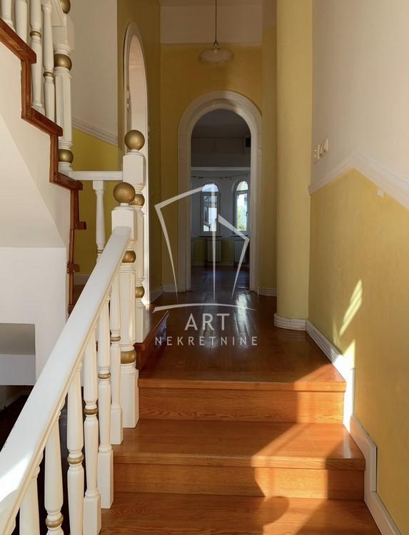 Slika 8 - Herceg Stjepana, Kuća za izdavanje, 423m2, 4.500€