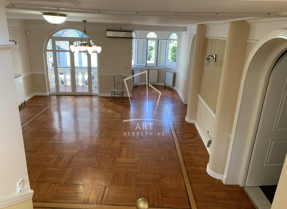 Glavna slika -Herceg Stjepana, Kuća za izdavanje, 423m2, 4.500€