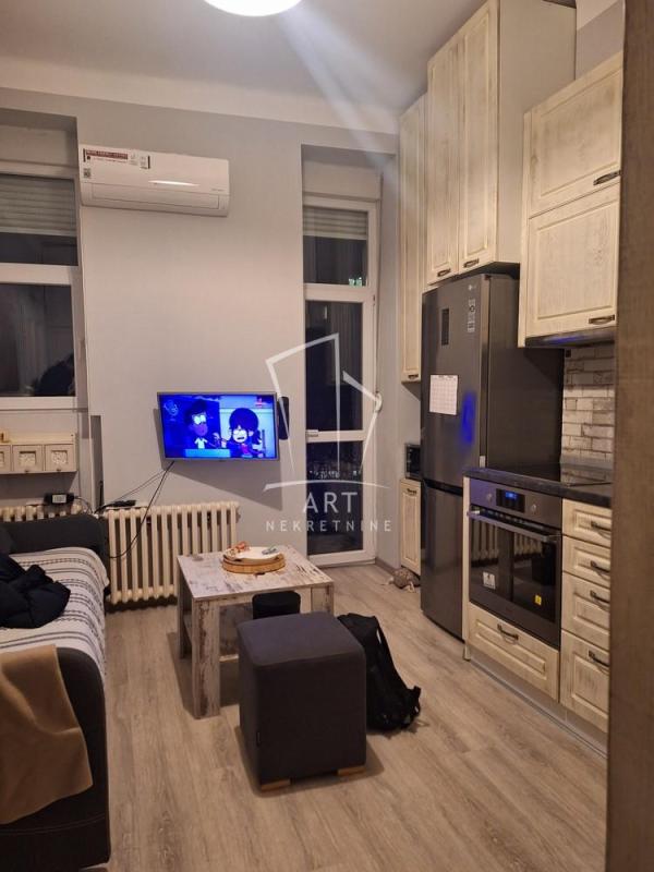 Slika 1 - Kralja Milana, Jednoiposoban stan za izdavanje, 41m2, 800€