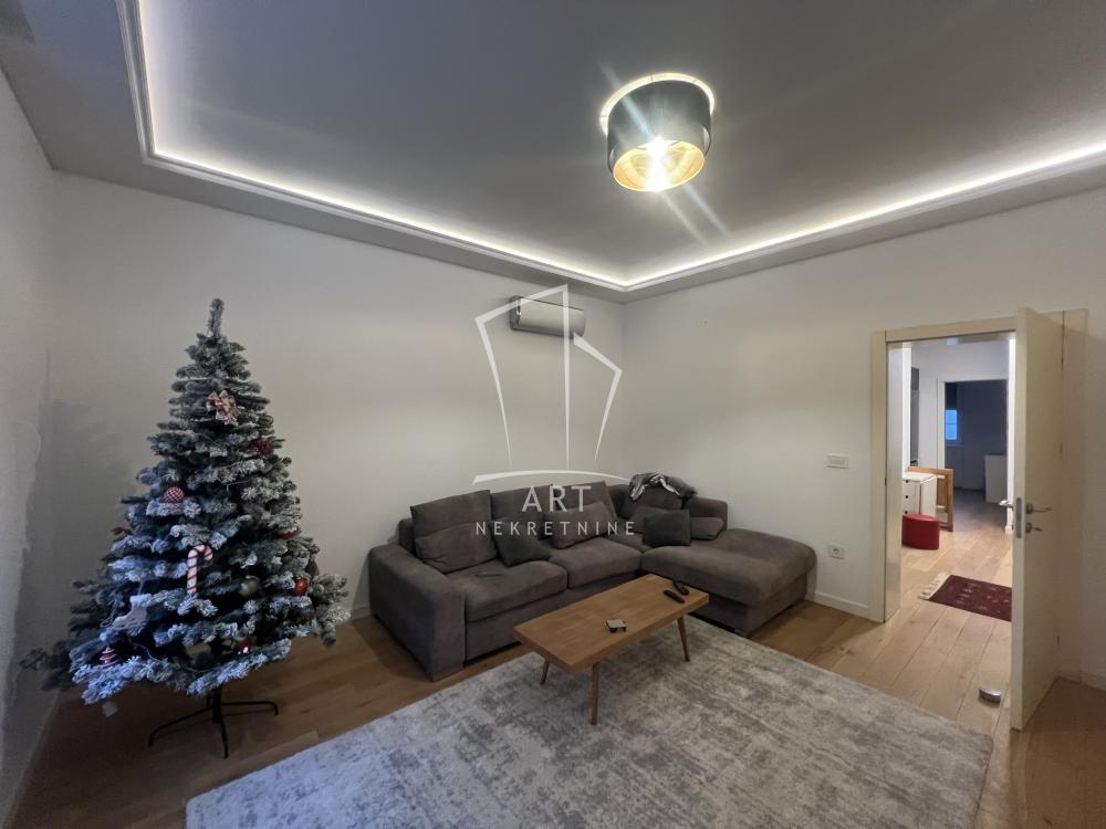 Slika 1 - Danila Medakovića, Dvosoban stan za izdavanje, 52m2, 750€