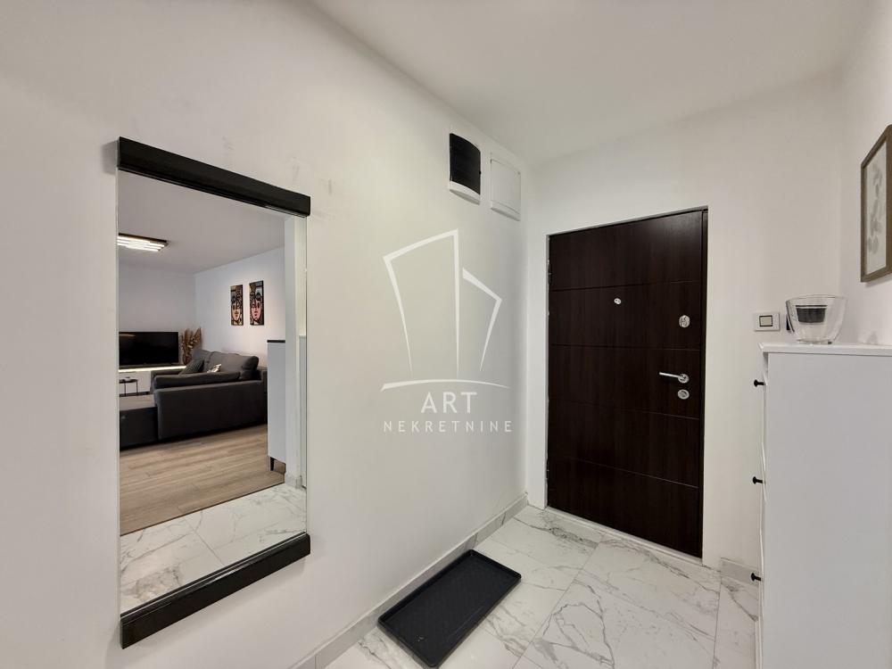 Slika 11 - Mirijevski Bulevar, Kuća za izdavanje, 390m2, 5.200€