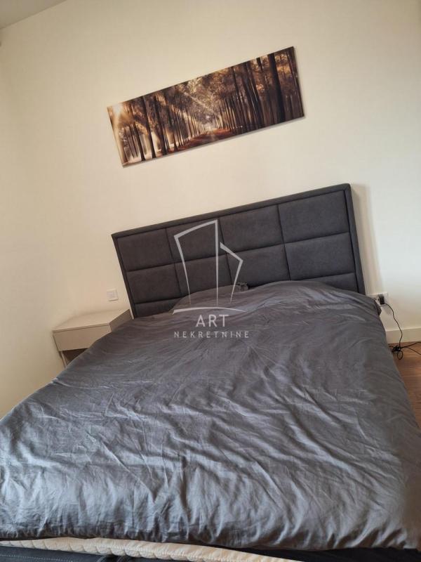 Slika 6 - Luke Ćelovića Trebinjca, Trosoban stan za izdavanje, 90m2, 1.750€