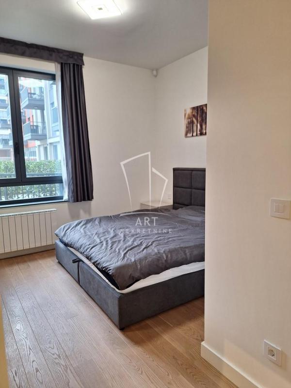 Slika 8 - Luke Ćelovića Trebinjca, Trosoban stan za izdavanje, 90m2, 1.750€