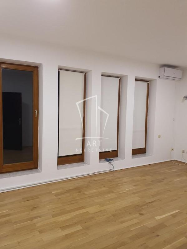 Slika 8 - Mijačka, Četvorosoban stan za izdavanje, 83m2, 1.000€