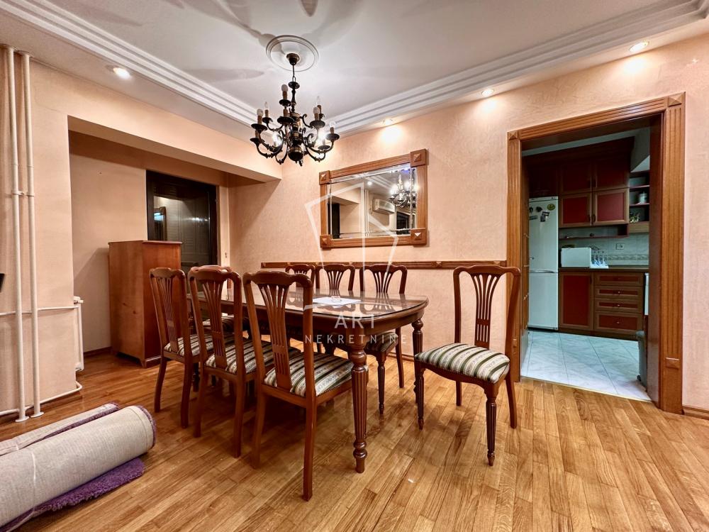 Slika 10 - Kosovska, Četvorosoban stan za izdavanje, 94m2, 1.000€