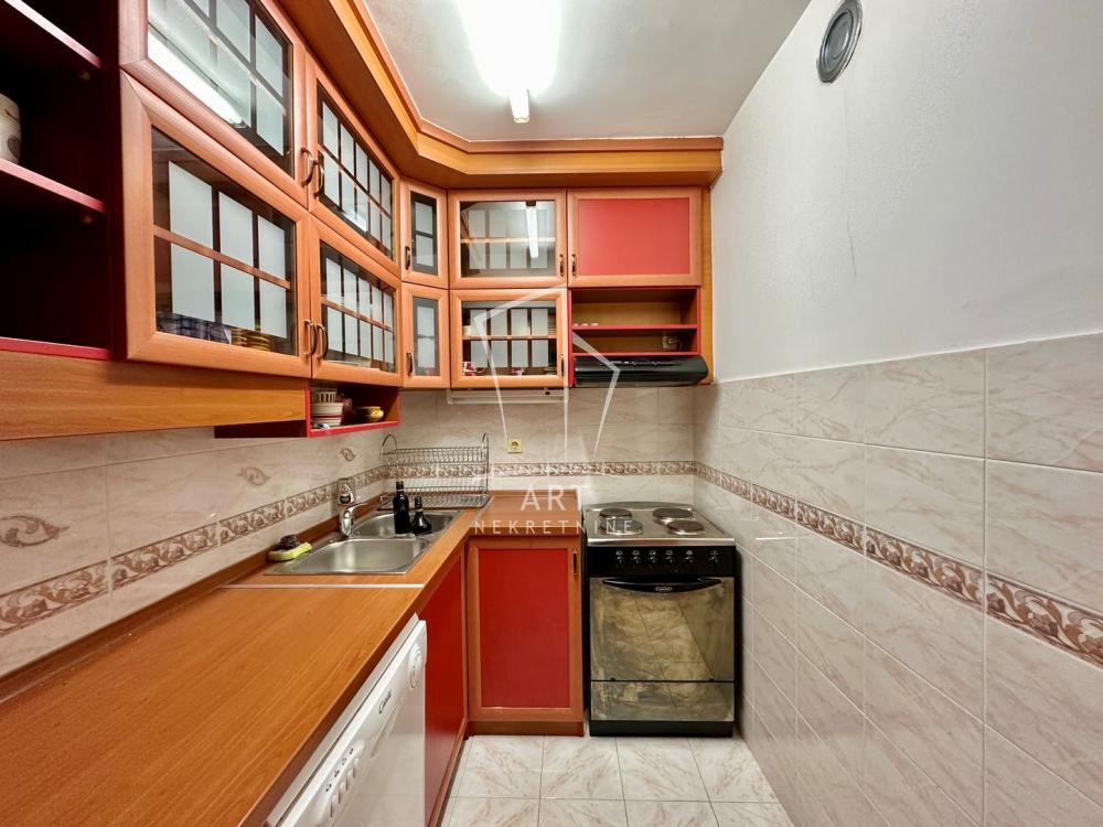 Slika 11 - Kosovska, Četvorosoban stan za izdavanje, 94m2, 1.000€