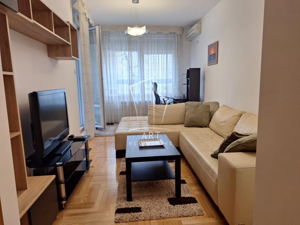 Glavna slika -Braće Nedić, Dvosoban stan za izdavanje, 56m2, 800€