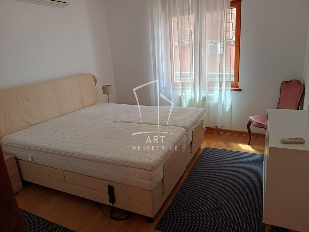 Slika 4 - Stojana Protića, Petosoban stan za izdavanje, 130m2, 2.200€