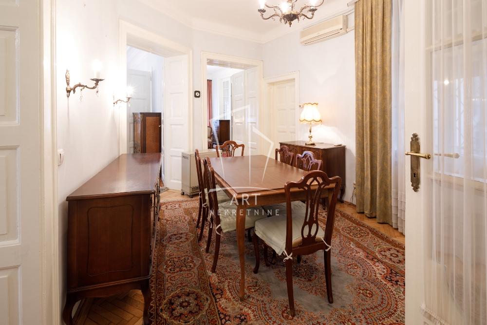 Slika 2 - Vlajkovićeva, Četvorosoban stan za izdavanje, 120m2, 1.400€