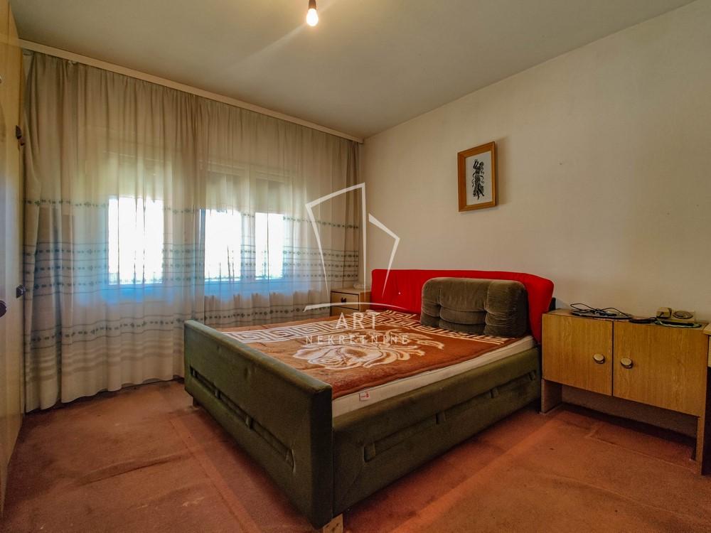 Slika 5 - 8. septembra,  Kuća na prodaju, 141m2, 151.000€