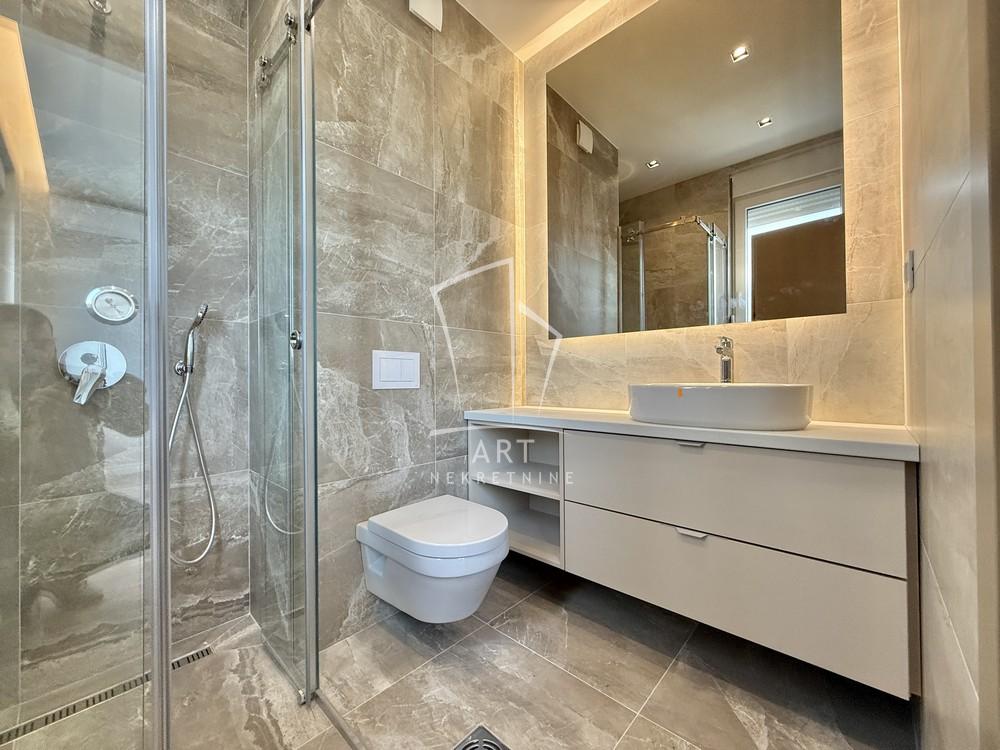 Slika 10 - Vojvode Stepe, Četvorosoban stan na prodaju, 169m2, 557.000€