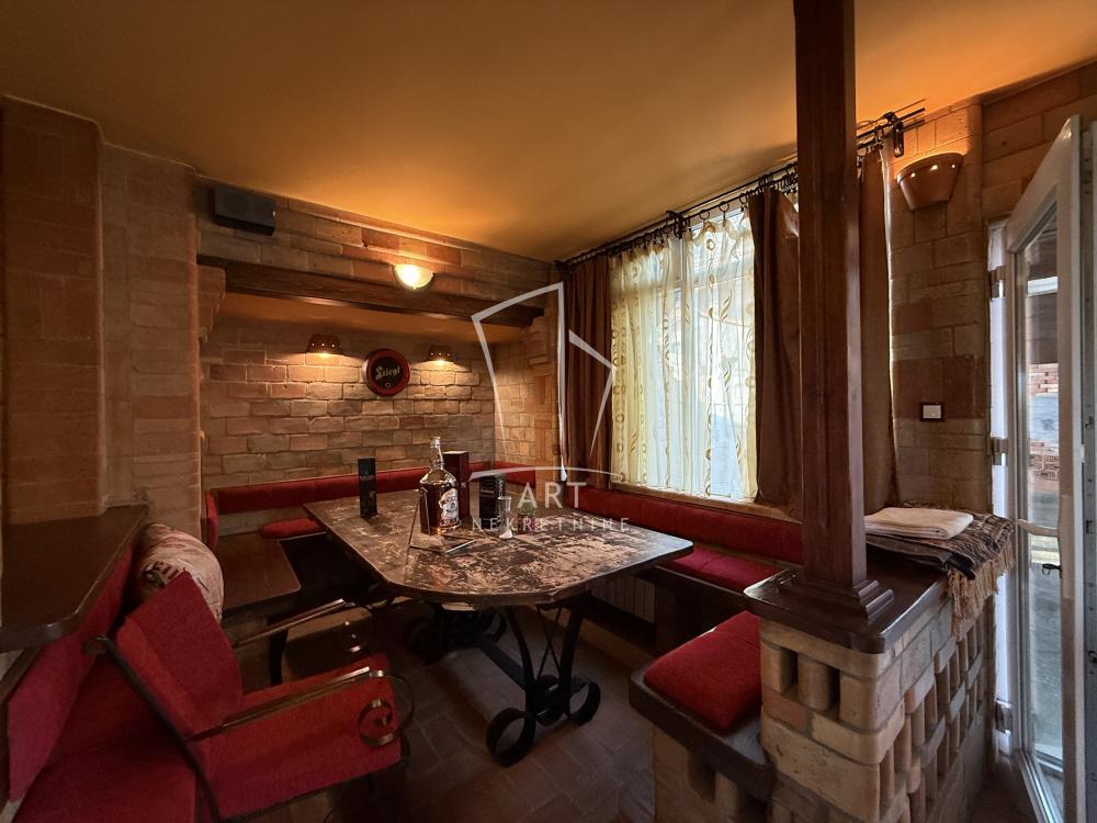 Slika 6 - Braće Mitrović,  Kuća na prodaju, 230m2, 490.000€