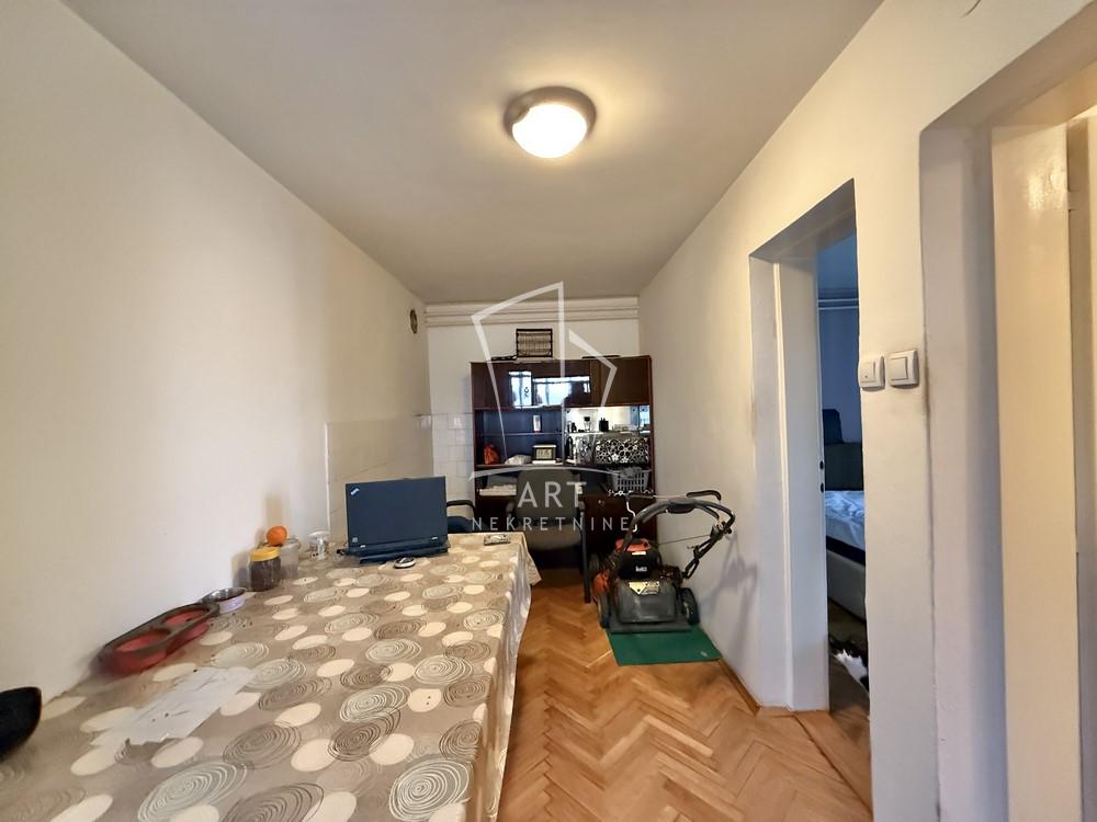 Slika 10 - Vizantijska,  Kuća na prodaju, 137m2, 223.000€