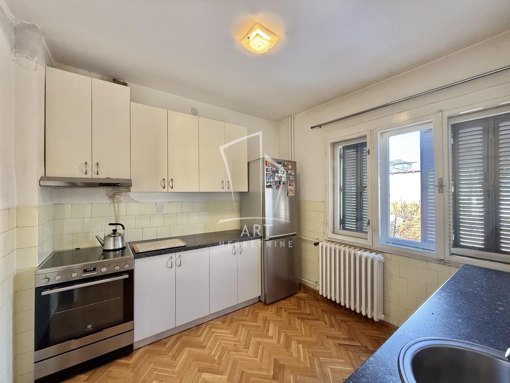 Slika 8 - Vizantijska,  Kuća na prodaju, 137m2, 223.000€