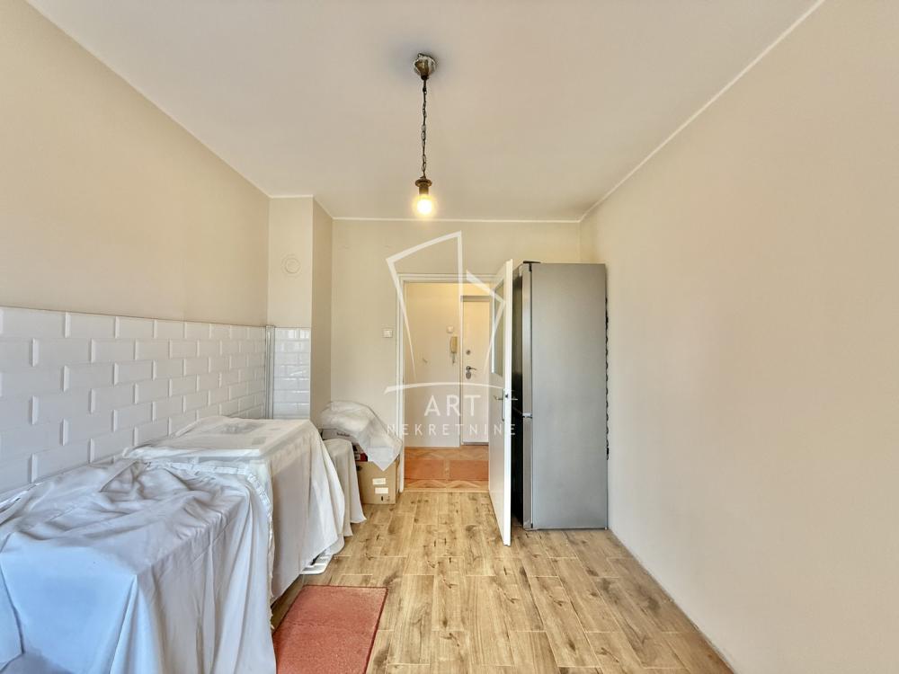 Slika 8 - Danteova, Dvoiposoban stan na prodaju, 48m2, 169.000€